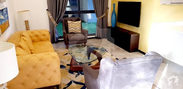 971  Square Feet Flat In Gulberg For Sale
