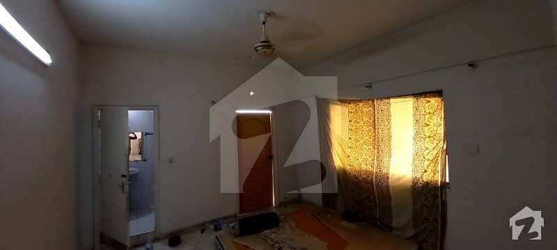 3 Bedrooms West Open Apartment Is Available For Rent