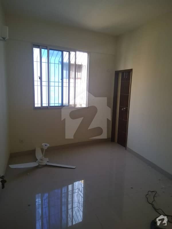 1200  Square Feet Flat In Dha Defence For Rent