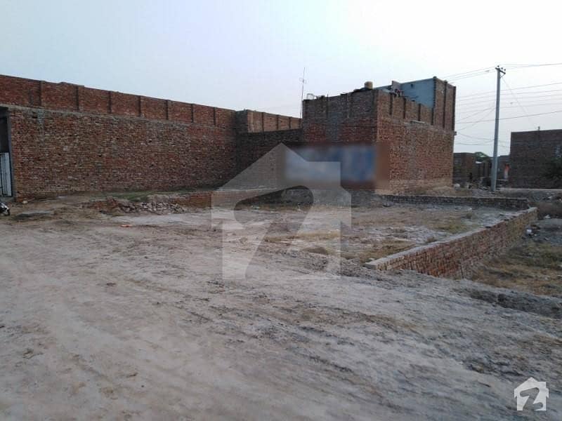 Iqbal Town Residential Plot For Sale Sized 5 Marla