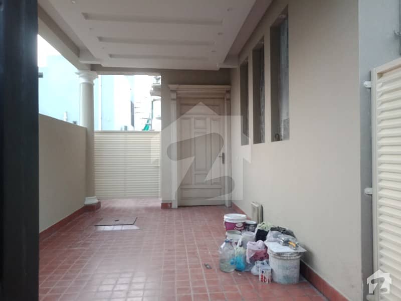 One Kanal Upper Portion Separate Gate  For Rent In Dha Phase 5