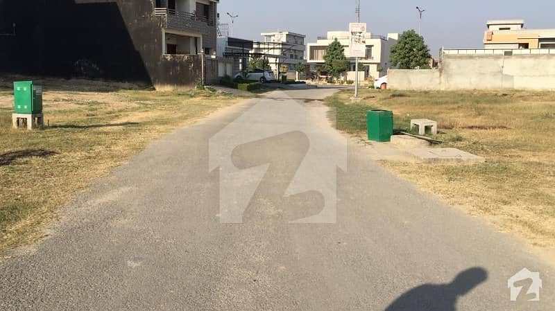 2025  Square Feet Residential Plot Situated In Faisal Town - F-18 For Sale