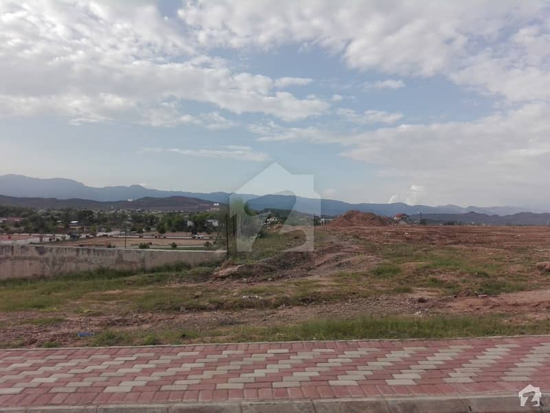 1 Kanal Pair Plots For Sale Street 5 Sector B Bahria Enclave Islamabad