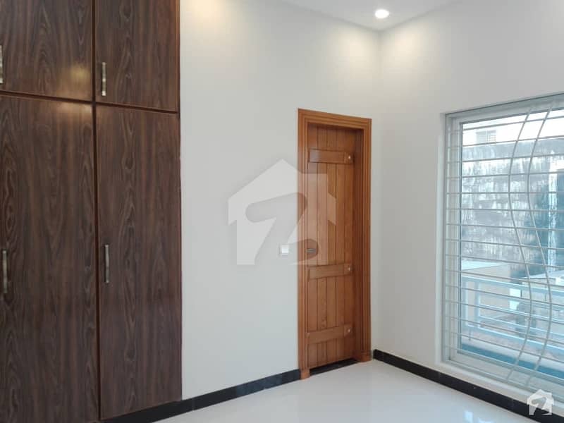 10 Marla Flat Is Available For Rent In Bahria Town Rawalpindi