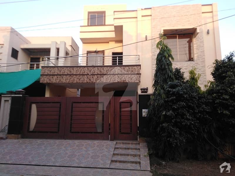 10 Marla House In Abdalians Cooperative Housing Society Is Available