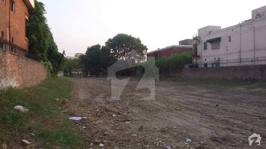 Best Profitable Deal 2 Kanal Next To Corner Plot No 103 For Urgent Sale Best Profitable Deal 2 Kanal Next To Corner Plot No 103 For Urgent Sale