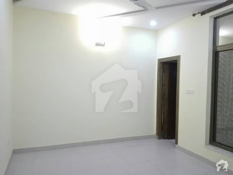 8 Marla Lower Portion In D-12 For Rent At Good Location