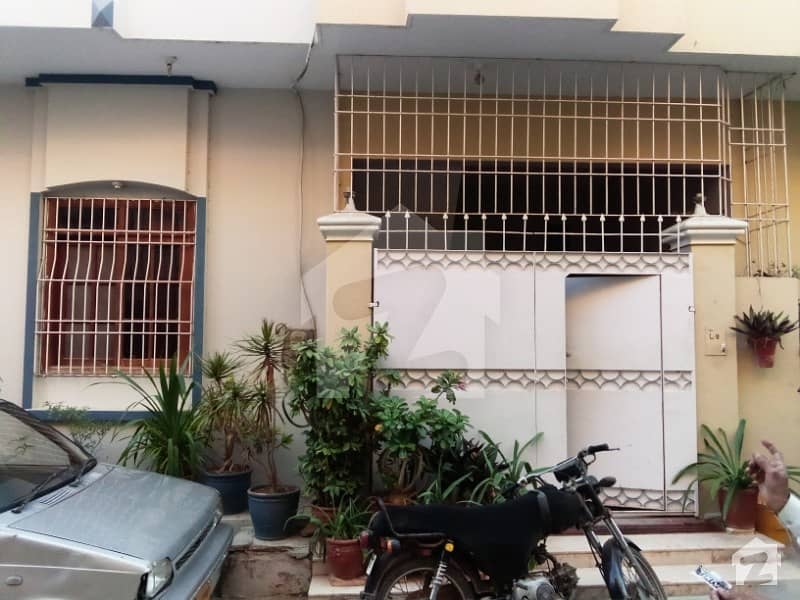 گلستانِِ جوہر ۔ بلاک 16 گلستانِ جوہر کراچی میں 3 کمروں کا 3 مرلہ مکان 1.8 کروڑ میں برائے فروخت۔