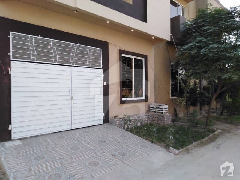 House Available For Sale Khayabanemanzoor Faisalabad