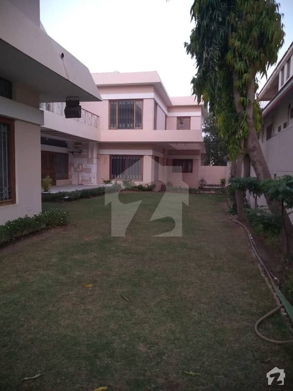 1200 Sq Yard Bungalow For Rent For Office Use Near Shaheed E Millat Road