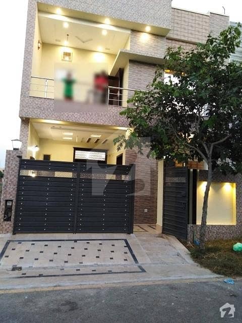پارک ویو ولاز - ٹیولپ بلاک پارک ویو ولاز لاہور میں 4 کمروں کا 5 مرلہ مکان 1.2 کروڑ میں برائے فروخت۔