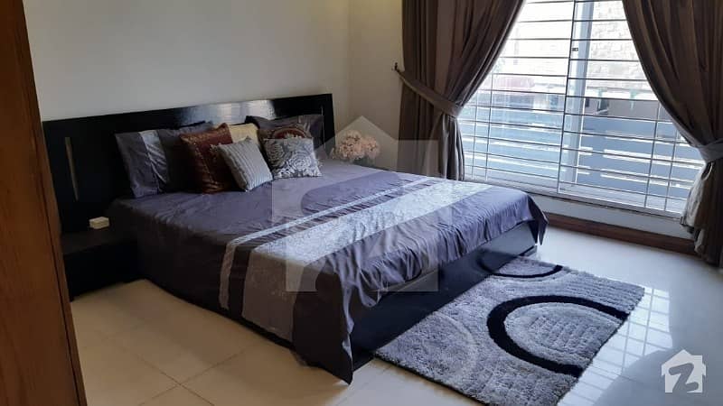بحریہ ٹاؤن فیز 3 بحریہ ٹاؤن راولپنڈی راولپنڈی میں 5 کمروں کا 10 مرلہ مکان 3.4 کروڑ میں برائے فروخت۔