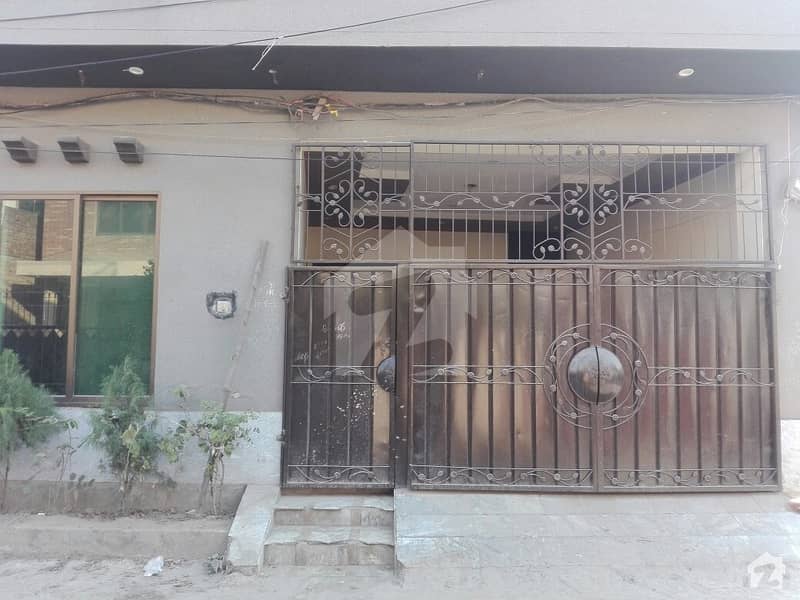 علی پارک کینٹ لاہور میں 4 کمروں کا 5 مرلہ مکان 1.1 کروڑ میں برائے فروخت۔
