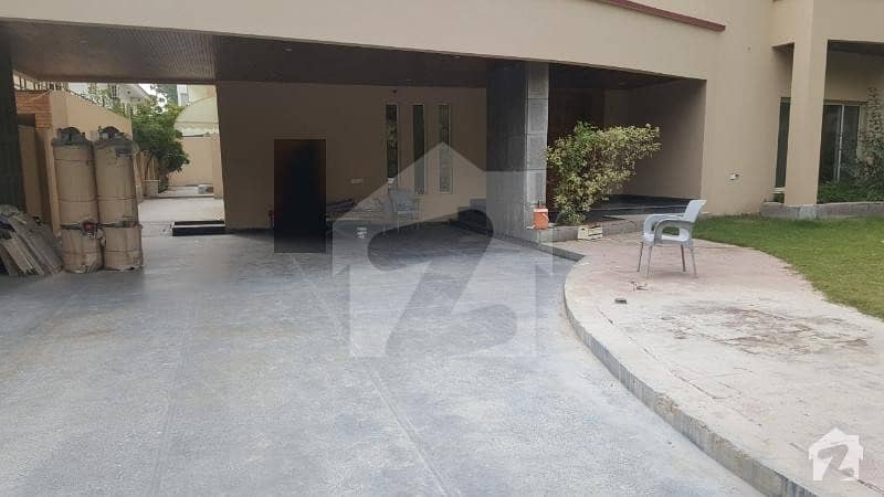 Beautiful House Fully Renovated Out Class 2 Kanal House For Sale In Sector F 11 Islamabad
