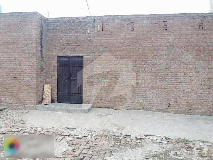 علی پور چٹھہ گوجرانوالہ میں 2 کمروں کا 10 مرلہ مکان 40 لاکھ میں برائے فروخت۔