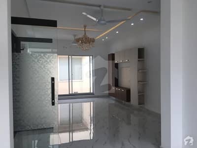 House Sized 1 Kanal Is Available For Sale In DHA Defence House Sized 1 Kanal Is Available For Sale In DHA Defence