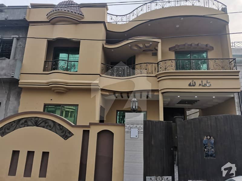 10 Marla House Is Available For Sale In Wapda Town B2 Block Gujranwala