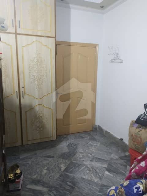 سمن آباد لاہور میں 5 کمروں کا 3 مرلہ مکان 90 لاکھ میں برائے فروخت۔