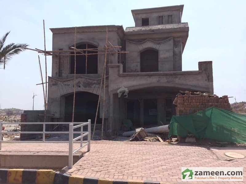 Bahria Enclave C1 10 Marla House On Main Boulevard For Sale At