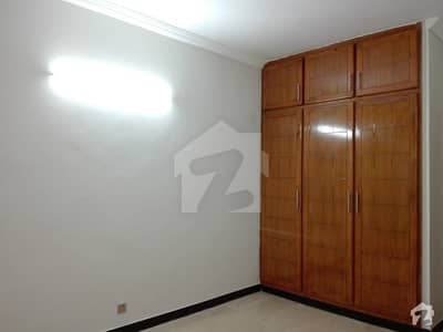 10 Marla House In Bahria Town For Rent At Good Location 10 Marla House In Bahria Town For Rent At Good Location