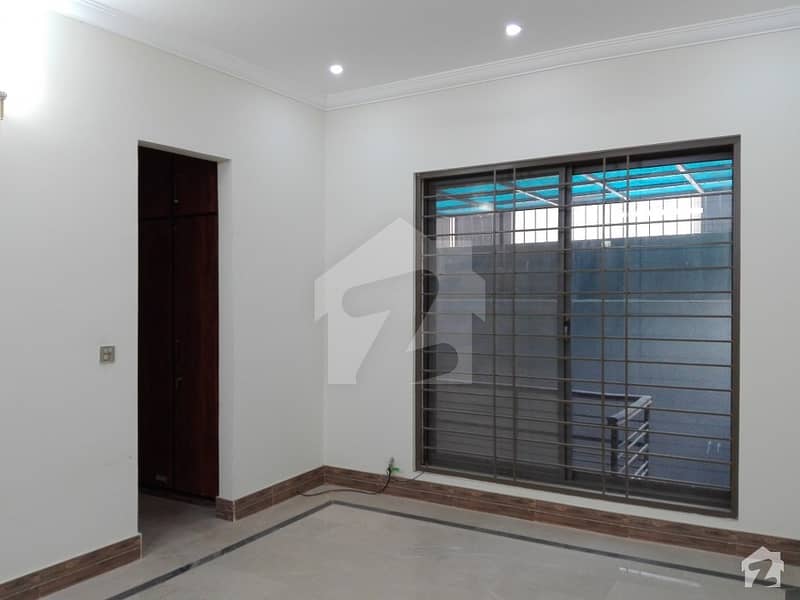 Good 10 Marla House For Rent In Bahria Town
