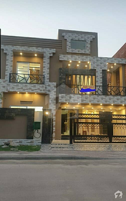 Brand New 10 Marla House For Sale In Bahria Town  Talha Block Lahore