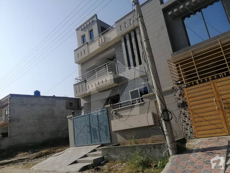 گرین ویلاز اڈیالہ روڈ راولپنڈی میں 4 کمروں کا 5 مرلہ مکان 80 لاکھ میں برائے فروخت۔