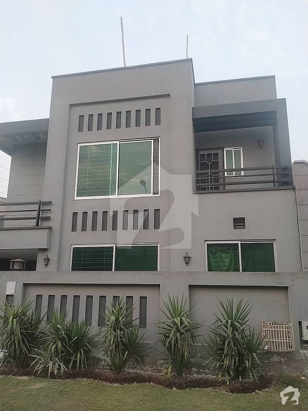 7 Marla Brand New House For Sale 7 Marla Brand New House For Sale