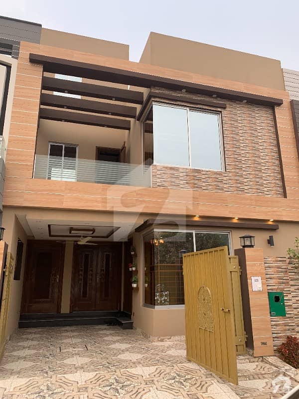 5 Marla Brand New House For Sale In Bahria Town Jinnah Block Lahore