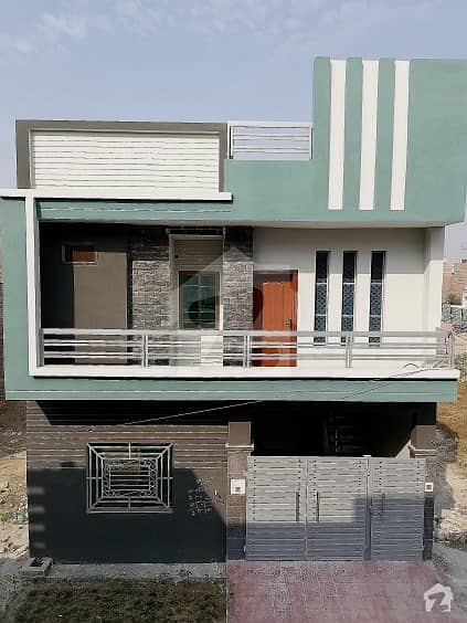 ابوظہبی روڈ رحیم یار خان میں 4 کمروں کا 6 مرلہ مکان 82 لاکھ میں برائے فروخت۔