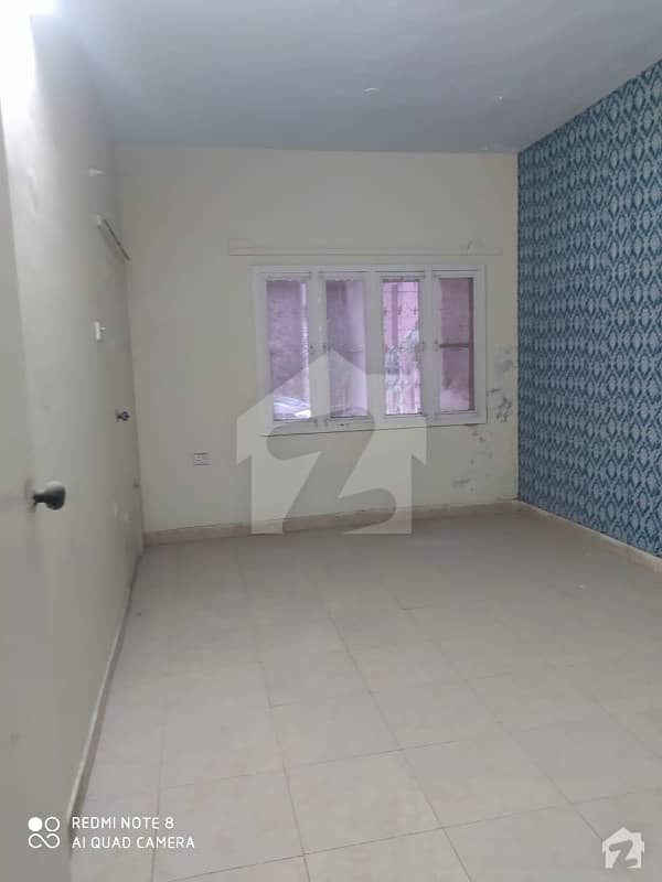 House For Sale 120 Sq Yds G1 2 Bed DD In Gulshan Block 2 150 Lakh