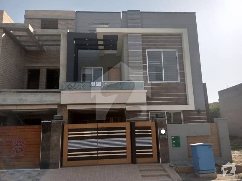 5 Marla Beautiful House For Sale In Jinnah Block