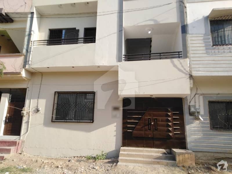 گلشنِ معمار - سیکٹر کیو گلشنِ معمار گداپ ٹاؤن کراچی میں 5 کمروں کا 3 مرلہ مکان 85 لاکھ میں برائے فروخت۔