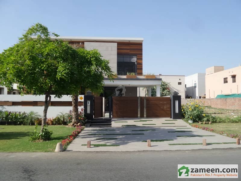 1 Kanal House Is Available For Sale in DHA
