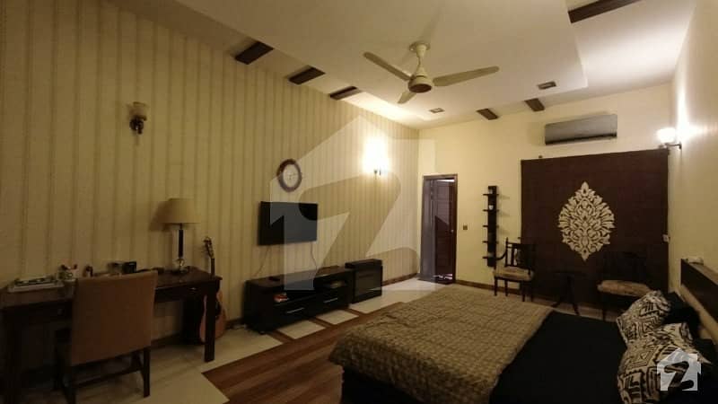 1 Kanal House In Central Johar Town For Sale