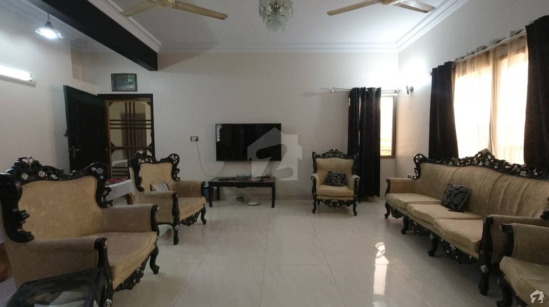 کے ڈی اے آفیسرز سوسائٹی گلشنِ اقبال ٹاؤن کراچی میں 3 کمروں کا 7 مرلہ بالائی پورشن 2.5 کروڑ میں برائے فروخت۔