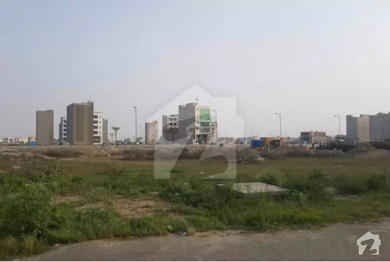 Dha Phase 8 Block T Plot No 1255 For Sale Near Park Ideal Location