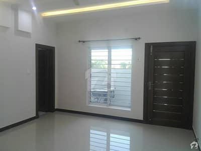 In Aria Mohalla 6 Marla House For Sale