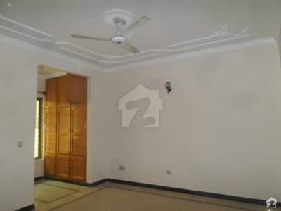 7 Marla Upper Portion In Satellite Town Is Available