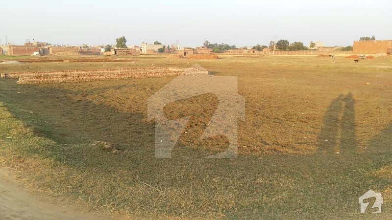 2250  Square Feet Commercial Plot In Chawinda Best Option