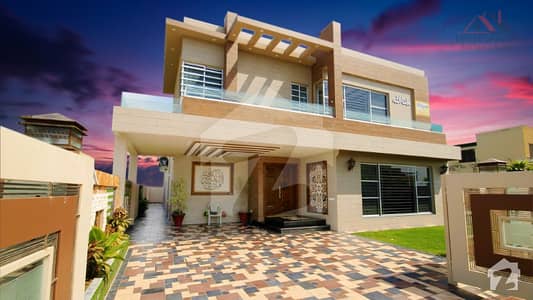 20 Marla Luxury And Stylish Double Unit Owner Build House Is Available For Sale 20 Marla Luxury And Stylish Double Unit Owner Build House Is Available For Sale