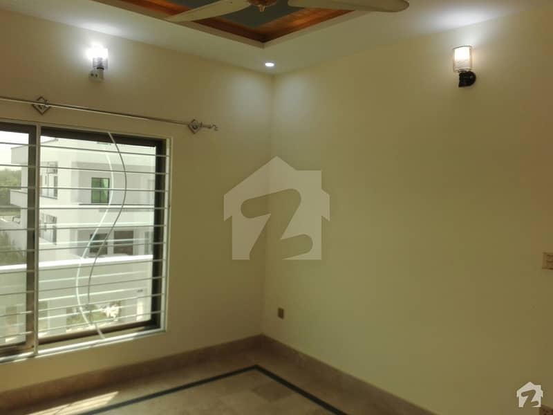 House Of 14 Marla For Sale In D-12