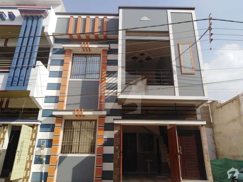 سادی ٹاؤن - بلاک 5 سعدی ٹاؤن سکیم 33 کراچی میں 4 کمروں کا 5 مرلہ مکان 1.55 کروڑ میں برائے فروخت۔