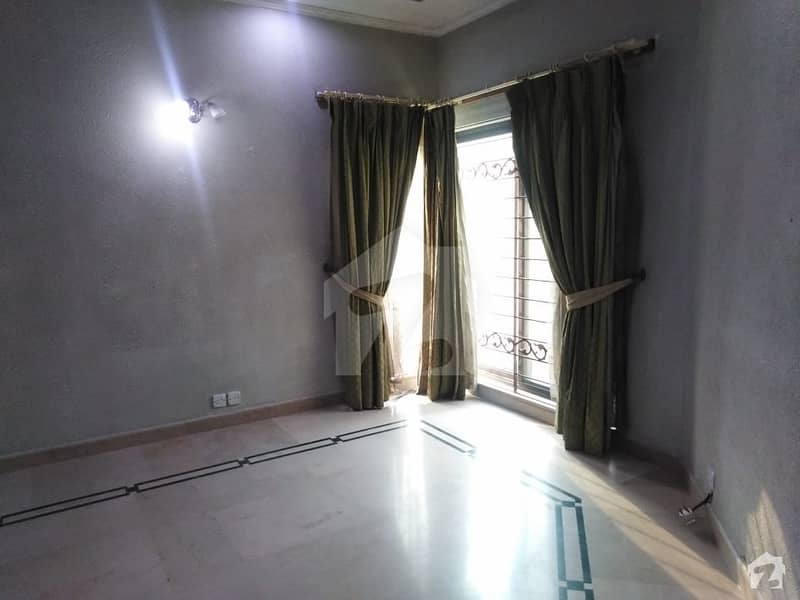 1 Kanal Upper Portion Available In DHA Defence For Rent
