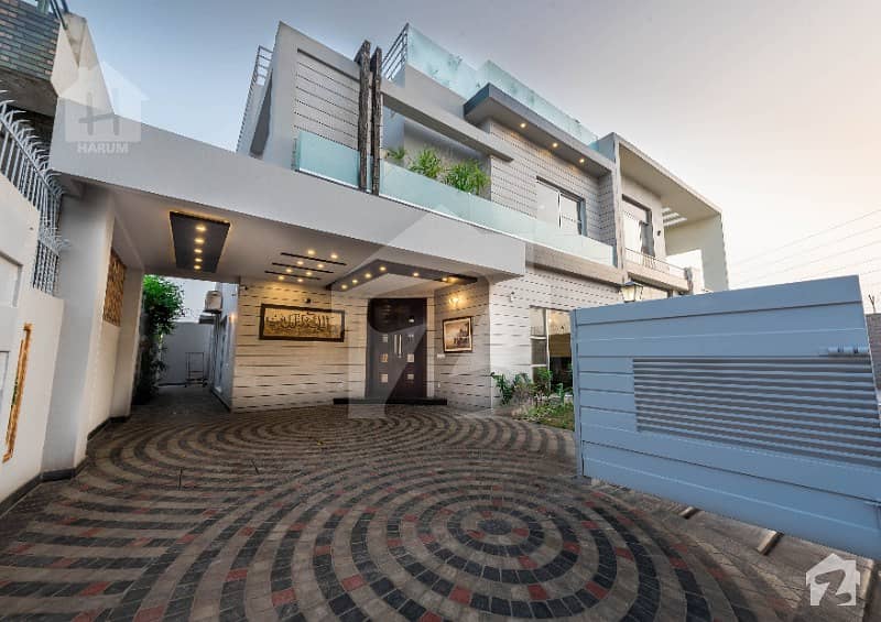 Full Basement Brand New Antique Design Palace In DHA Phase 3