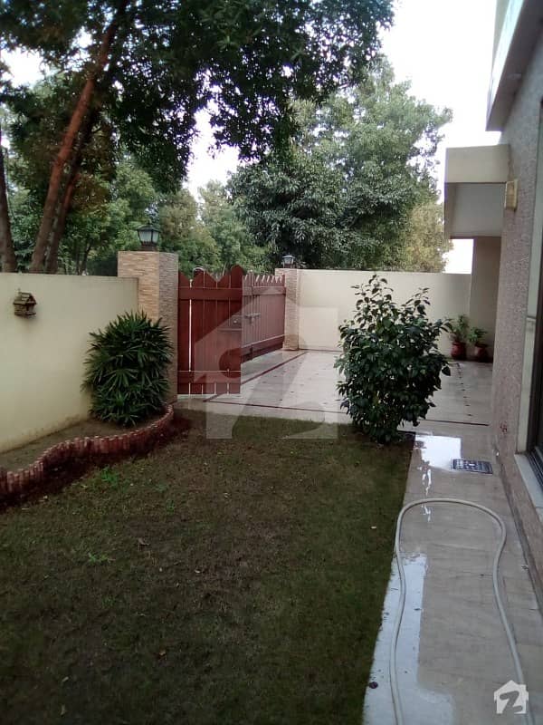 1 Kanal House For Sale In Bahria Town Sector E Lahore