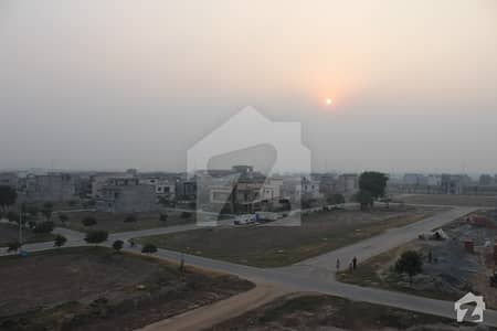 پارک ویو ولاز - ٹولپ اوورسیز پارک ویو ولاز لاہور میں 4 کمروں کا 5 مرلہ مکان 90 لاکھ میں برائے فروخت۔ پارک ویو ولاز - ٹولپ اوورسیز پارک ویو ولاز لاہور میں 4 کمروں کا 5 مرلہ مکان 90 لاکھ میں برائے فروخت۔