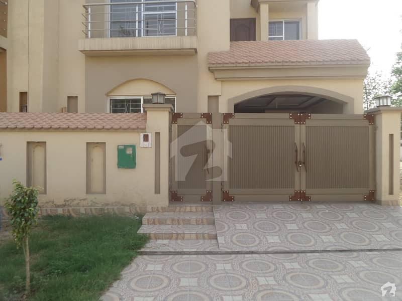In Bahria Nasheman House Sized 1125  Square Feet For Sale