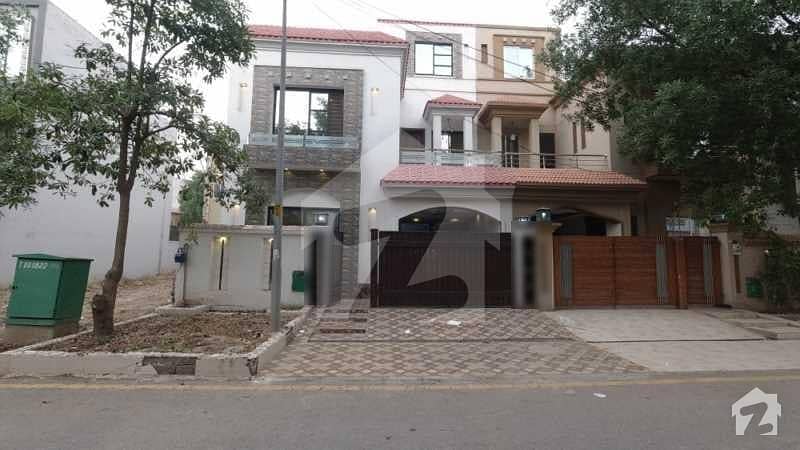 5 Marla House For Sale In Block AA Sector D Bahria Town