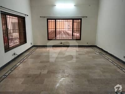 Centrally Located Lower Portion On Murree Road Is Available For Rent
